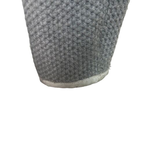 Moth Anthropologie Women's Gray Cardigan Sweater flower buttons Size Small - Picture 10 of 11